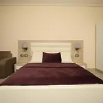 Vd Roleks Hotel 4*
