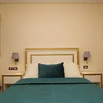 Vd Roleks Hotel 4*