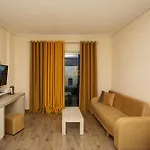 Vd Roleks Hotel Wlora