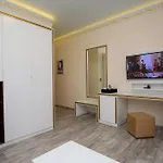Hotell Vd Roleks 4*