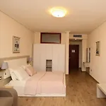 Vd Roleks Hotell Vlorë