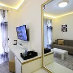 Vd Roleks Hotell Vlorë