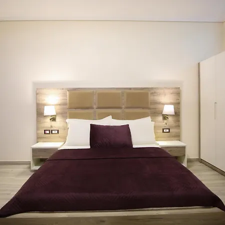 Vd Roleks Hotel Vlore