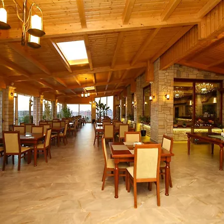 Hotell Vd Roleks 4*
