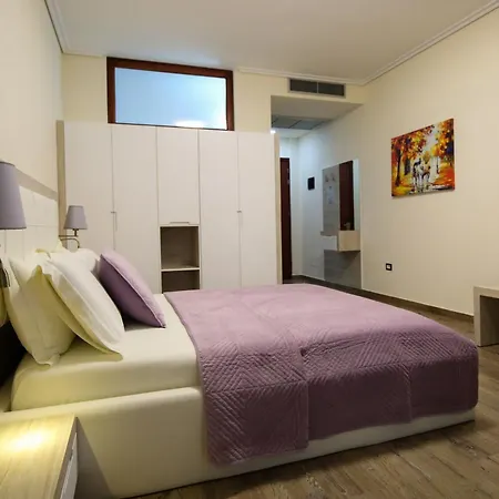 Hotel Vd Roleks 4*