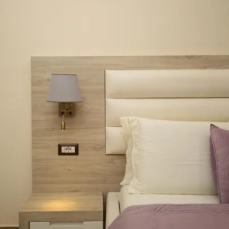 Vd Roleks Hotel